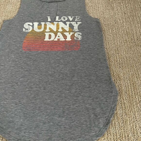 H.I.P. Grey “I Love Sunny Days” Keyhole Tank Top - Picture 3 of 6